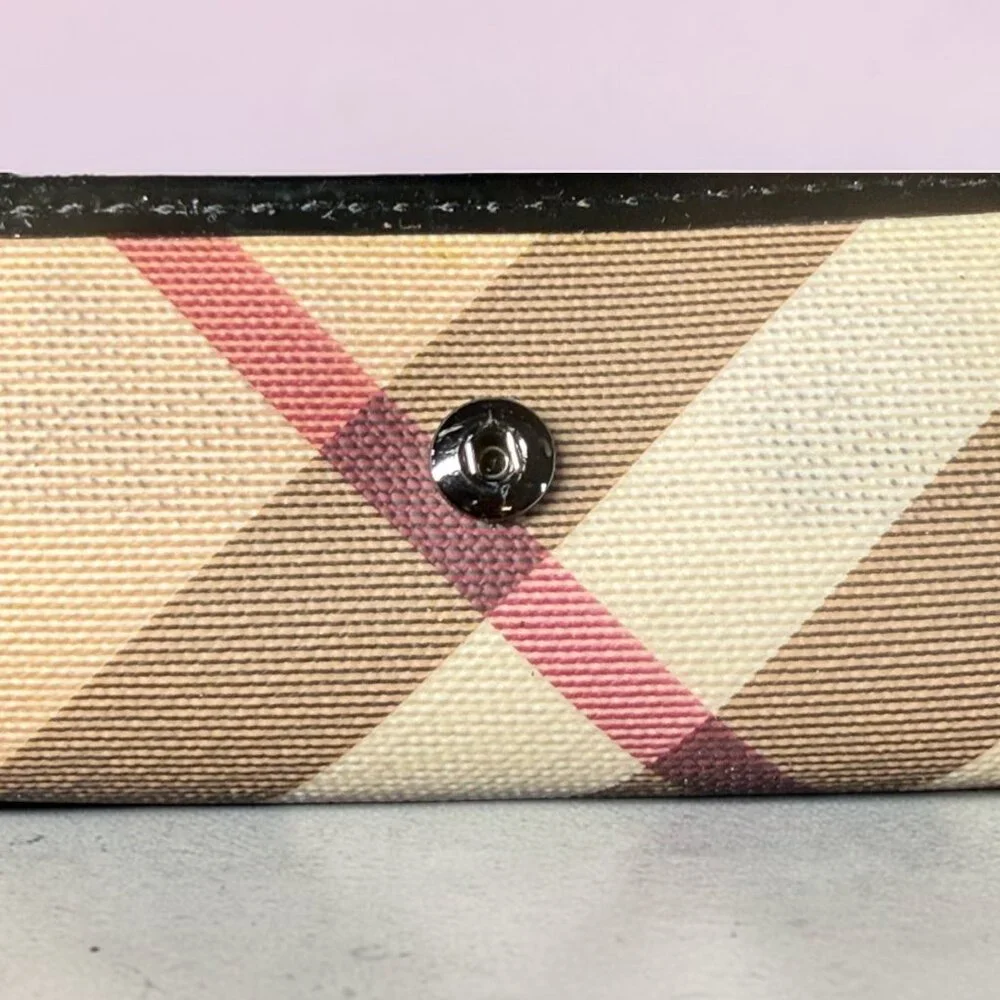 Burberry Leather SuperNova Black Patent Trim Cardholder Keycase with COA NEW